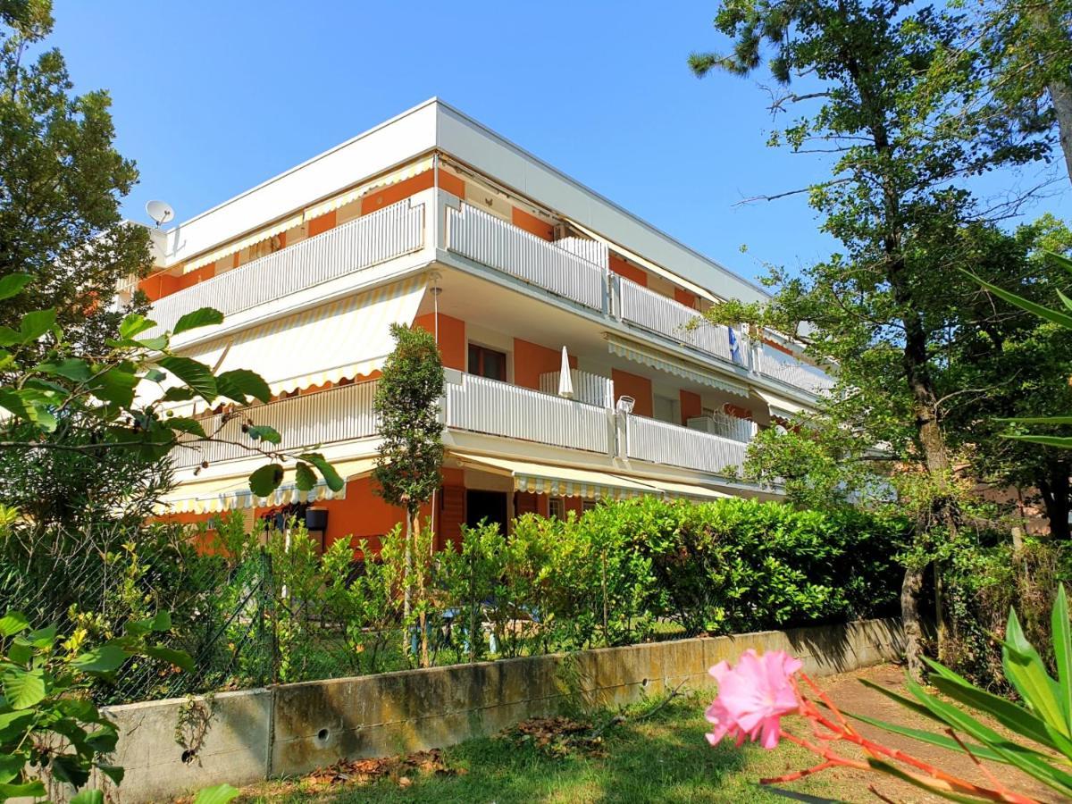 Albatros Apartment Bibione Exterior photo